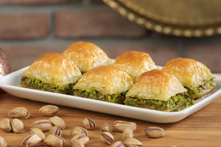Gaziantep square pistachio baklava